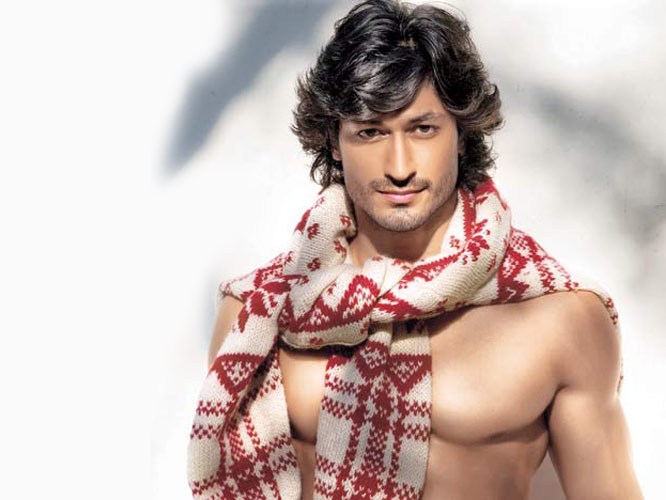 Vidyut Jamwal on COMMANDO success: I am now my own competition